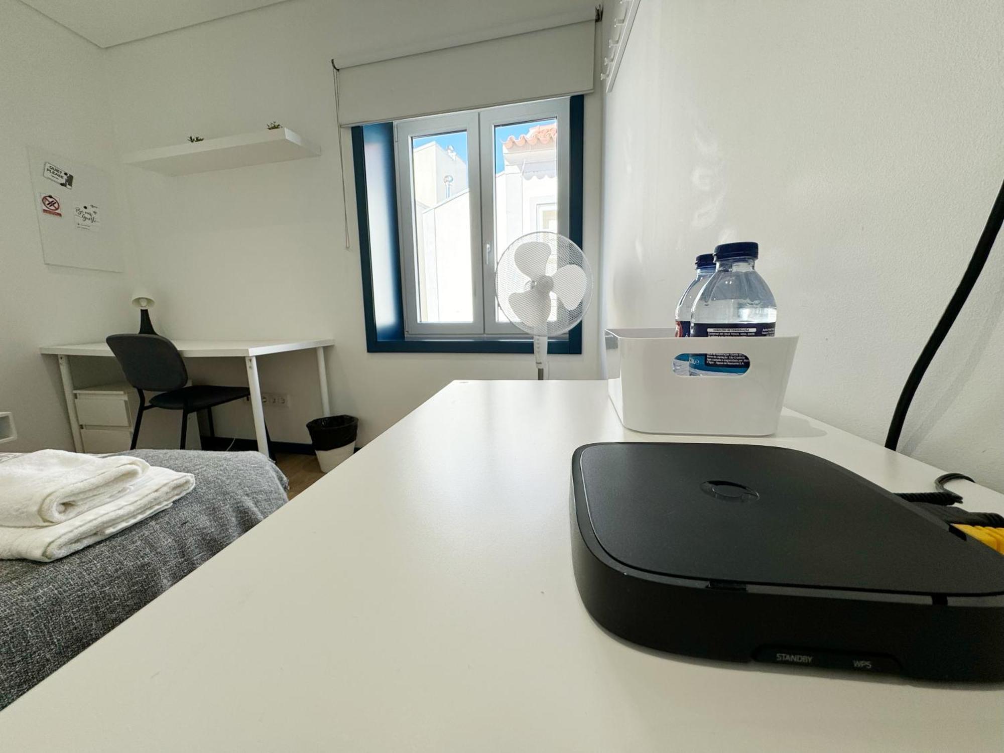 Guest House Dml أفيرو الغرفة الصورة