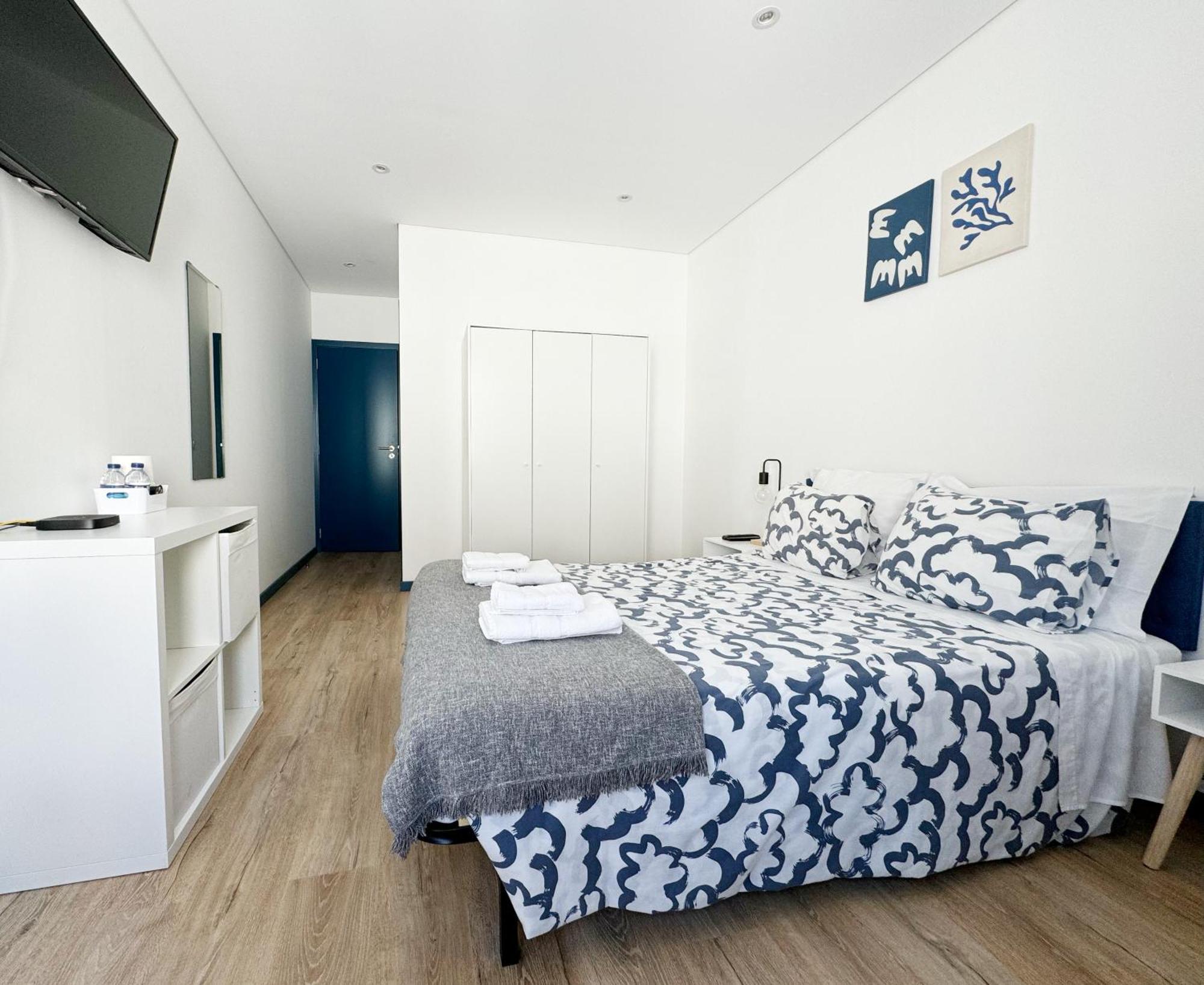 Guest House Dml أفيرو الغرفة الصورة